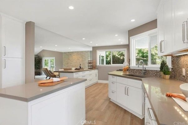 Interior, Kitchen, Recessed Lighting, Wood Texture Flooring