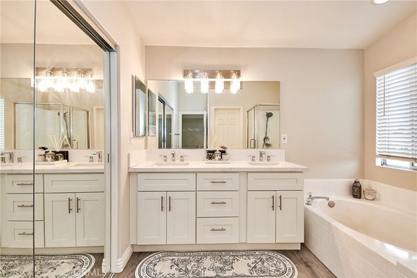 Bathroom, Dual Sink Vanities, Interior, Wood Texture Flooring