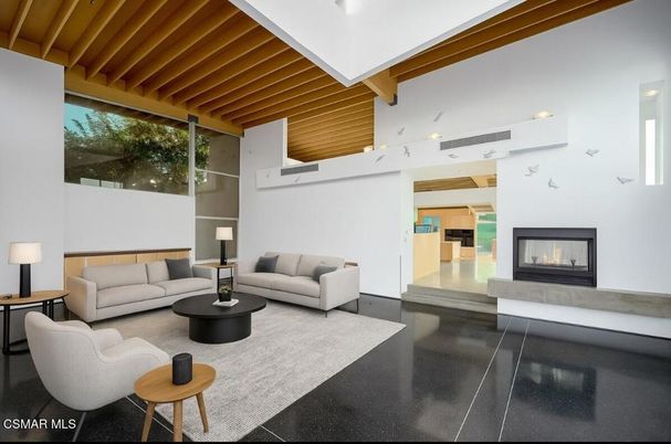 Fireplace, Interior, Living room, Recessed Lighting