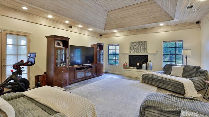 Bedroom, Fireplace, Fitness Equipment, Interior, Recessed Lighting, Wooden Ceilings