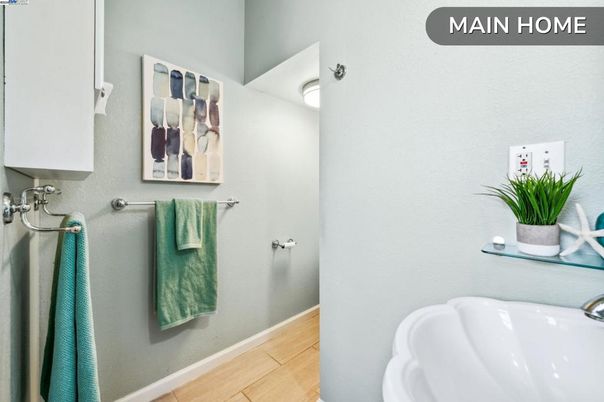 Bathroom, Interior, Wood Texture Flooring