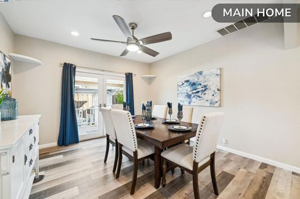 Dining room, Interior, Recessed Lighting, Wood Texture Flooring
