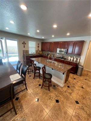 Dining room, Interior, Kitchen, Recessed Lighting
