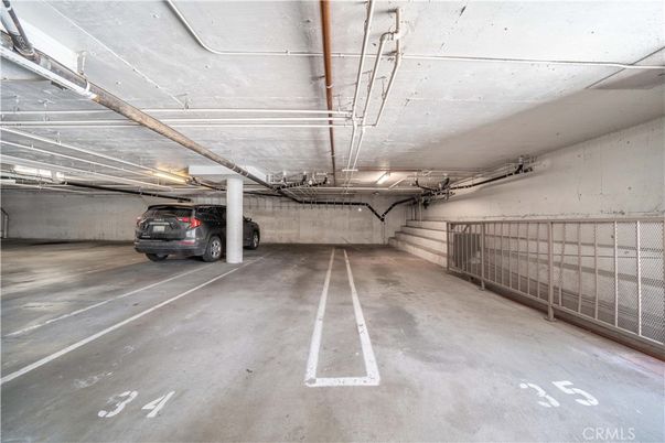 Garage, Interior