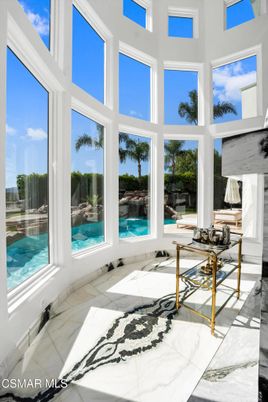 Interior, Marble, Sun Room, Water