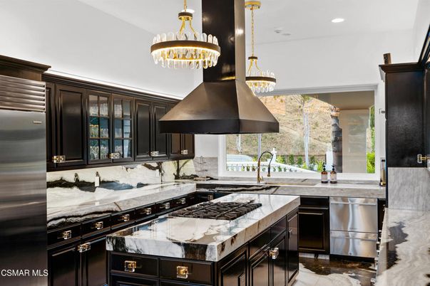 Chandelier, Interior, Kitchen, Pendant Lights, Recessed Lighting, Stainless Steel Appliances
