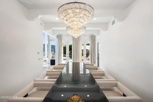 Chandelier, Dining room, Interior