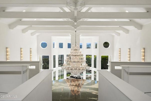 Chandelier, Interior, Recessed Lighting