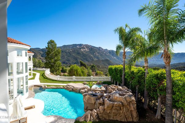 Exterior, Pool, Other
