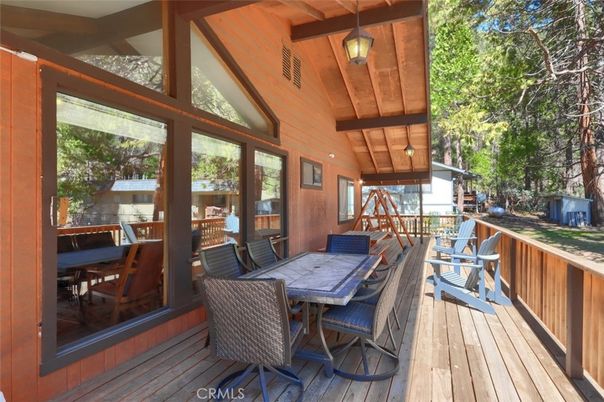 Exterior, Wood Texture Flooring