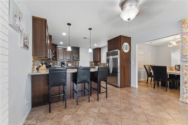 Dining room, Interior, Kitchen, Pendant Lights, Recessed Lighting, Stainless Steel Appliances