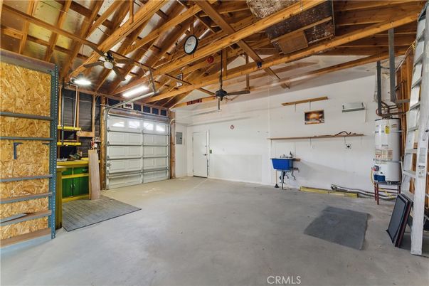 Garage, Interior, Wooden Beams, Wooden Ceilings