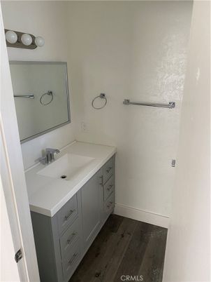 Bathroom, Dual Sink Vanities, Interior, Wood Texture Flooring