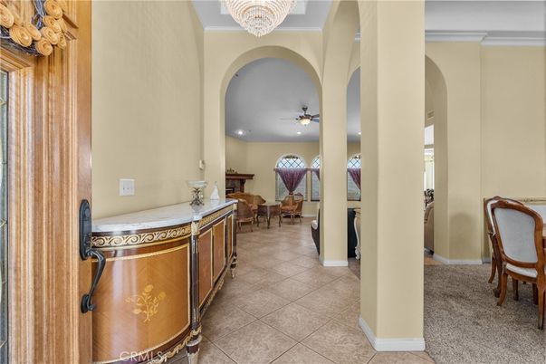 Chandelier, Dining room, Interior, Recessed Lighting