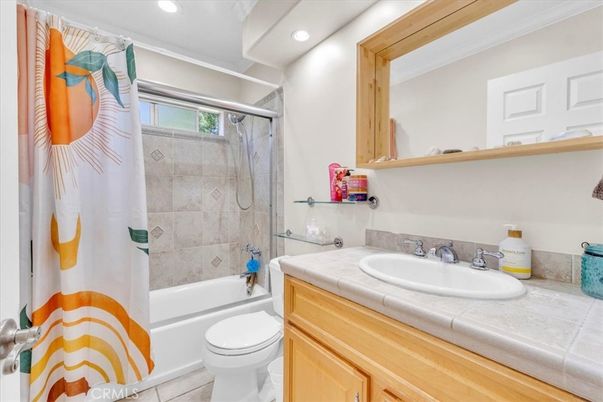Bathroom, Glass Shower, Interior, Recessed Lighting, Tile Countertops