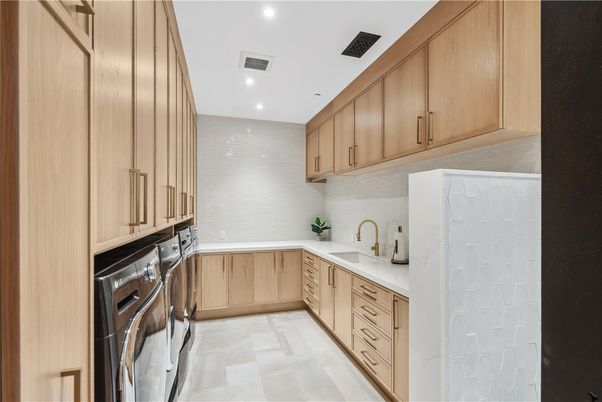 Interior, Recessed Lighting, Washer