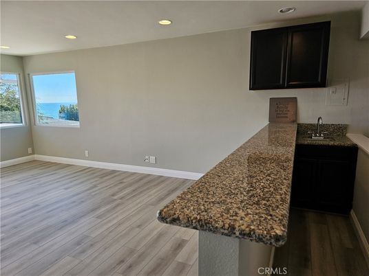 Interior, Recessed Lighting, Water, Wood Texture Flooring