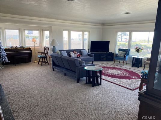 Interior, Living room, Piano
