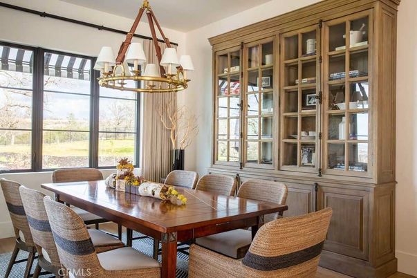 Chandelier, Dining room, Interior