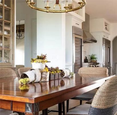 Chandelier, Dining room, Interior