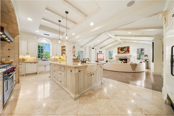 Fireplace, Interior, Kitchen, Living room, Pendant Lights, Recessed Lighting