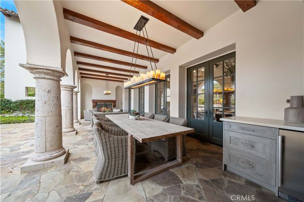 Exterior, Fireplace