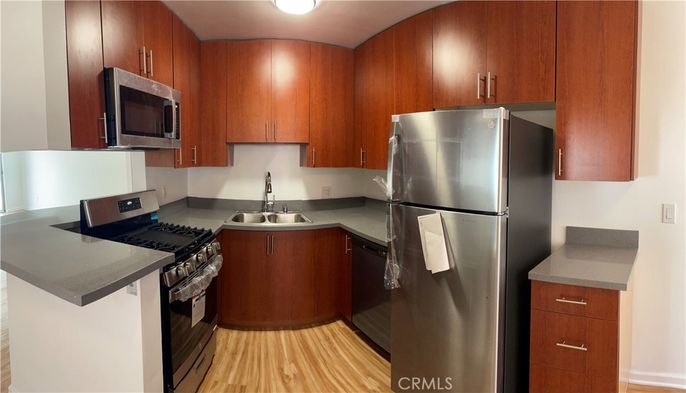 Interior, Kitchen, Stainless Steel Appliances, Wood Texture Flooring