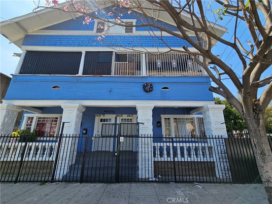 Exterior, Facade, Queen Anne Victorian