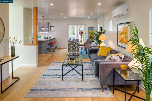 Dining room, Interior, Kitchen, Living room, Pendant Lights, Recessed Lighting, Wood Texture Flooring