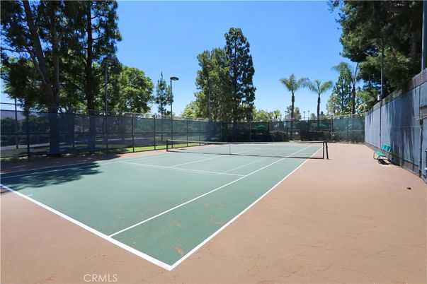 Exterior, Tennis Courts