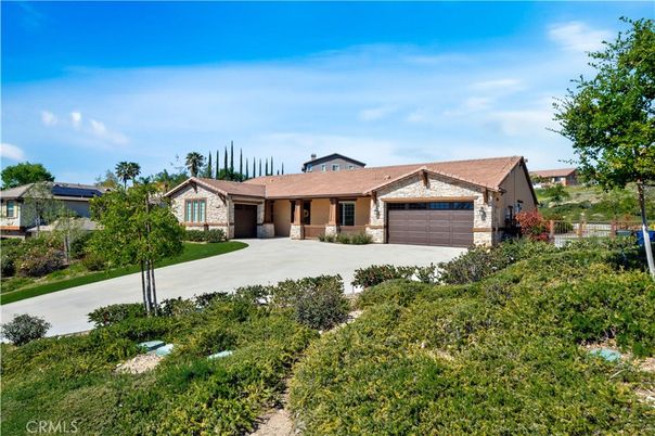 Attached, Backyard, Exterior, Facade, Ranch