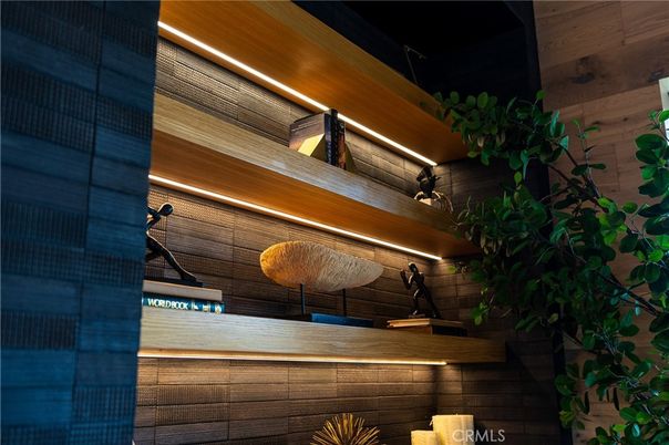 Interior, Wooden Walls