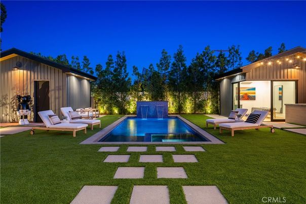 Backyard, Exterior, Pool