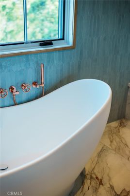 Bathroom, Free Standing Baths, Interior, Marble