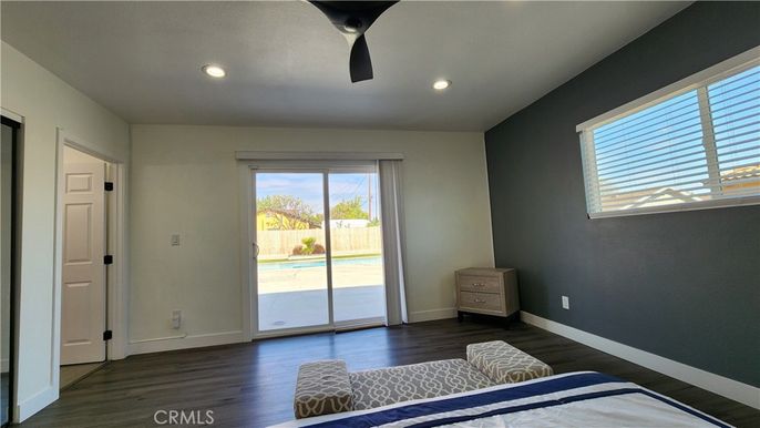 Bedroom, Empty room, Interior, Recessed Lighting, Wood Texture Flooring