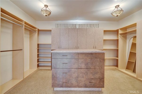 Interior, Walk-in Closets