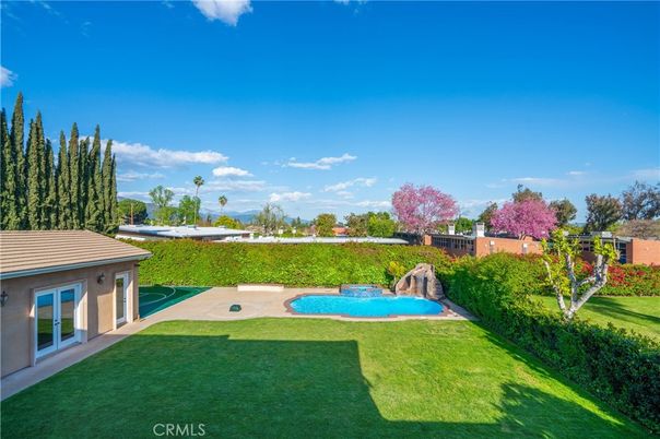 Backyard, Exterior, Pool