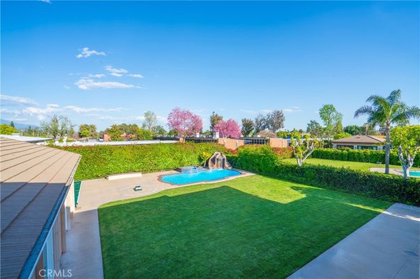 Backyard, Exterior, Pool