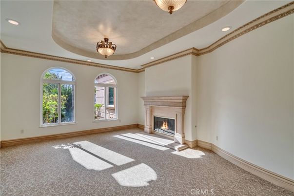 Empty room, Fireplace, Interior, Recessed Lighting