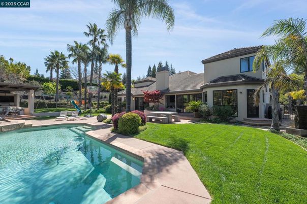 Backyard, Exterior, Pool