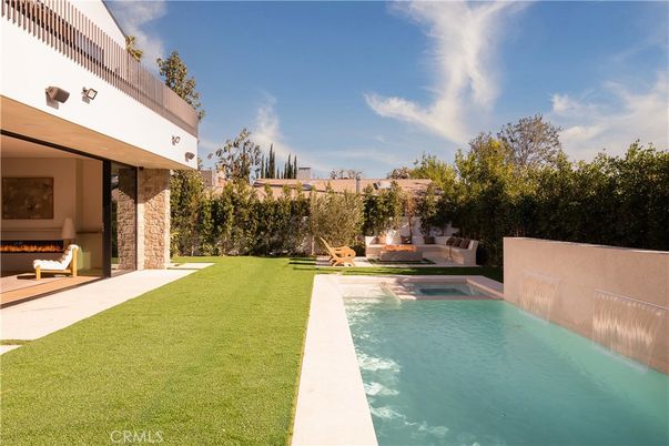 Backyard, Exterior, Pool