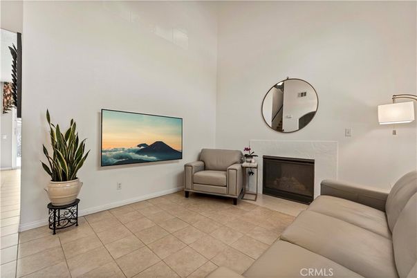 Fireplace, Interior, Living room