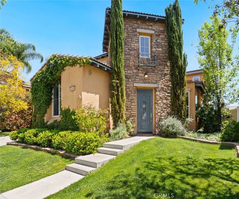 Exterior, Facade, Brick Facade, Mediterranean