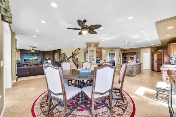 Dining room, Interior, Kitchen, Recessed Lighting