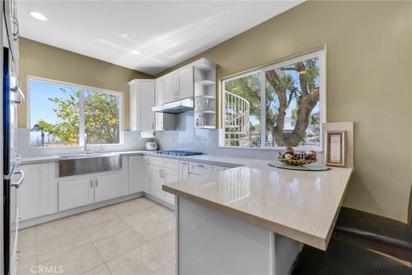 Interior, Kitchen, Recessed Lighting