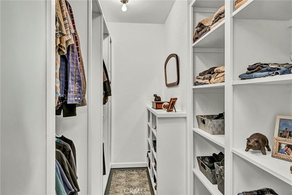 Interior, Walk-in Closets