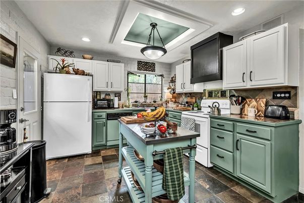Interior, Kitchen, Pendant Lights, Recessed Lighting