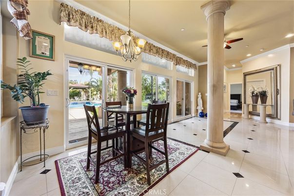 Chandelier, Dining room, Interior, Recessed Lighting