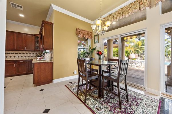Chandelier, Dining room, Interior, Kitchen, Recessed Lighting