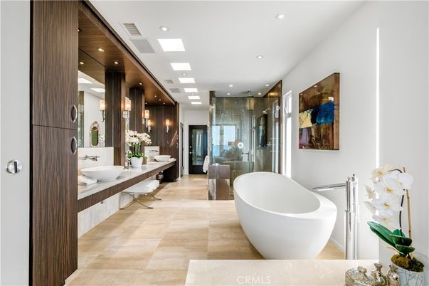 Bathroom, Dual Sink Vanities, Free Standing Baths, Glass Shower, Interior, Recessed Lighting